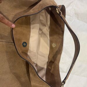 Suede Tote Handbag in Camel Brown